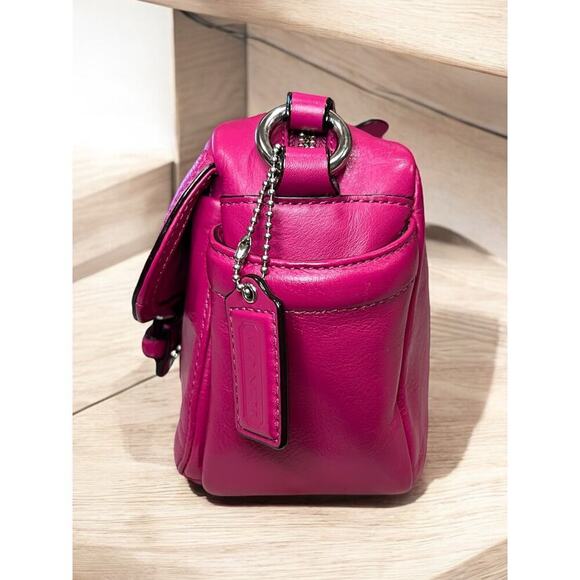 Coach F25150 Campbell Leather Camera Bag - Picture 3 of 11